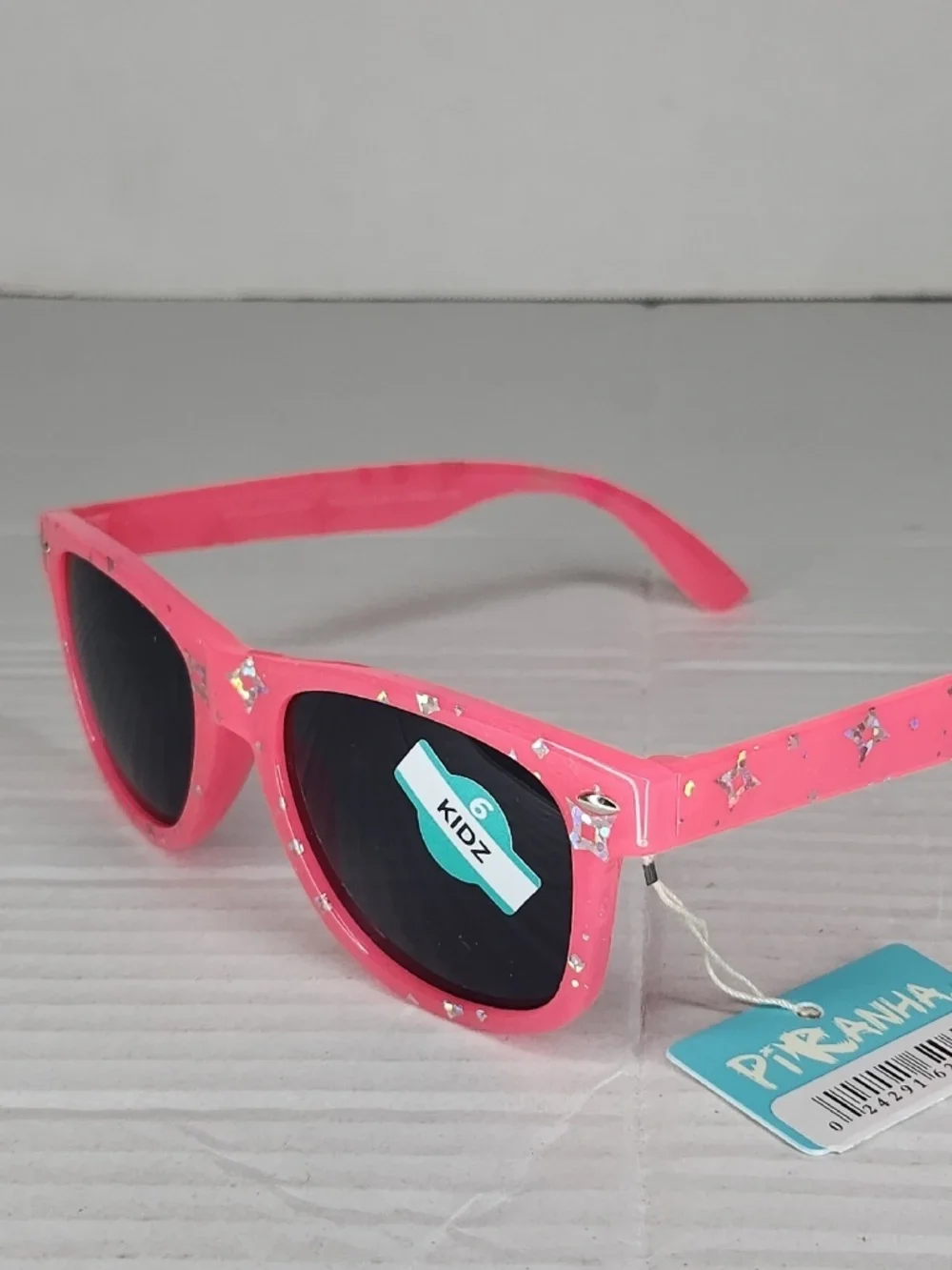 New Kidz Piranha 62062 Sugar Bubblegum Pink Stars Sparkle Sunglasses UVA UVB